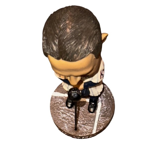 Lou Gehrig Limited Edition 75th Anniversary Bobblehead - Picture 6 of 12